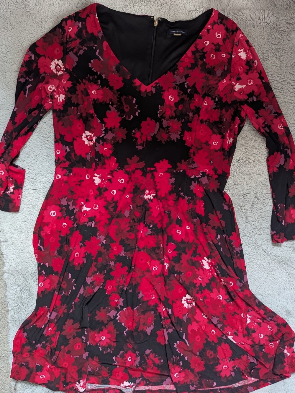 Tommy Hilfiger Red Black Floral Stretch Jersey Long Sleeve V-Neck Dress | US 14